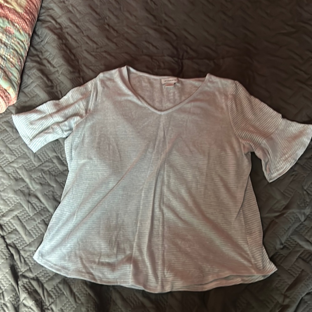 Women’s striped shirt.  Ruffle sleeves.